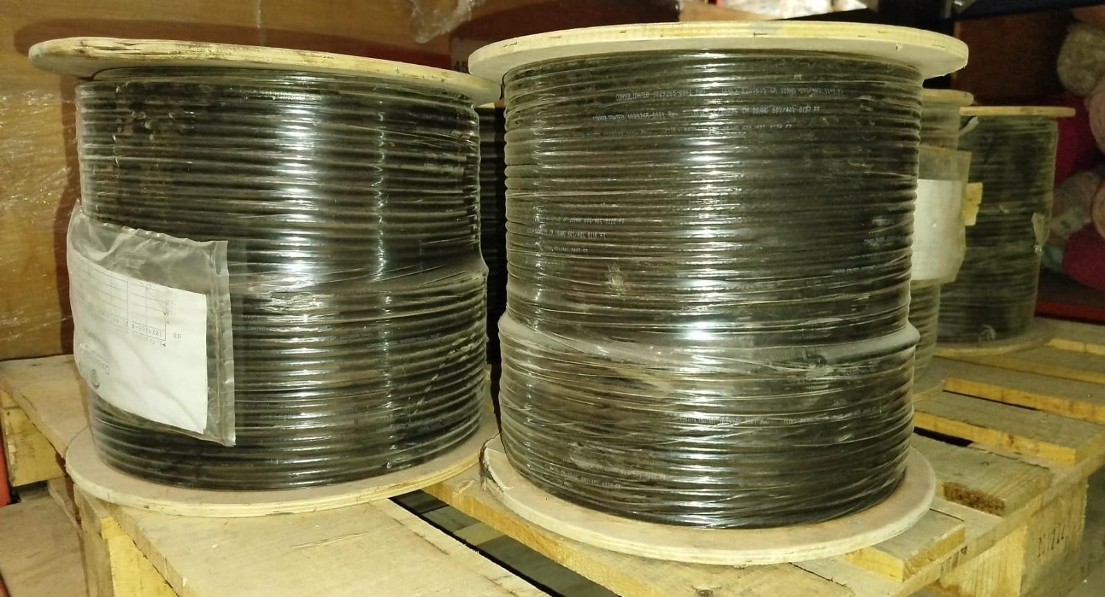 LOTE CARRETES CON CABLE CONSOLIDATED